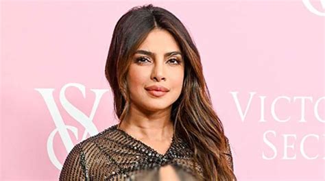 Priyanka Chopra arrived at the Victorias Secret show。